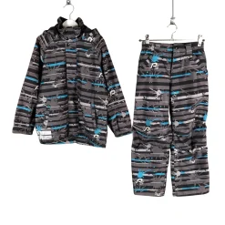 Unisex välikausiasu, koko 116 - 122
